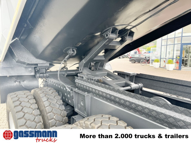 Tatra Phoenix 8x8, Stahlmulde ca. 22m³, hydr. - Kiepwagen: afbeelding 2 Tatra Phoenix 8x8, Stahlmulde ca. 22m³, hydr. - Kiepwagen: afbeelding 2