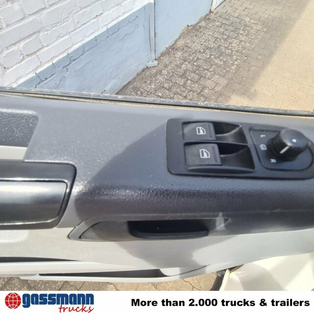 Volkswagen T5 2.0 TDI, Krankenwagen - Ambulance: afbeelding 5 Volkswagen T5 2.0 TDI, Krankenwagen - Ambulance: afbeelding 5