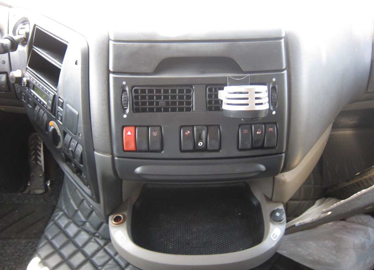 Trekker DAF XF 105 510 6X2 Copma 21t/m Kran/Crane/ Grua/Funk: afbeelding 15