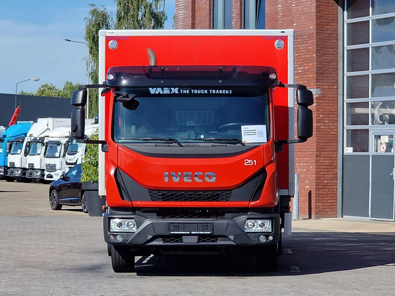 Iveco EuroCargo 120 210 - Isotherm box - Zepro loadlift - Low KM - Airco - Camera - Bakwagen: afbeelding 2 Iveco EuroCargo 120 210 - Isotherm box - Zepro loadlift - Low KM - Airco - Camera - Bakwagen: afbeelding 2