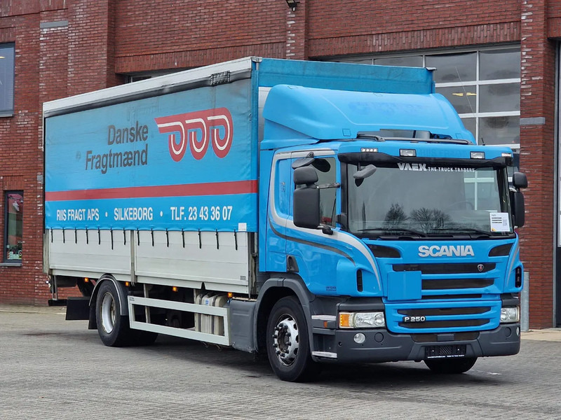 Scania P250 4x2 - Loadlift - Side boards - Full air - Euro 6 - Schuifzeilen vrachtwagen: afbeelding 1 Scania P250 4x2 - Loadlift - Side boards - Full air - Euro 6 - Schuifzeilen vrachtwagen: afbeelding 1