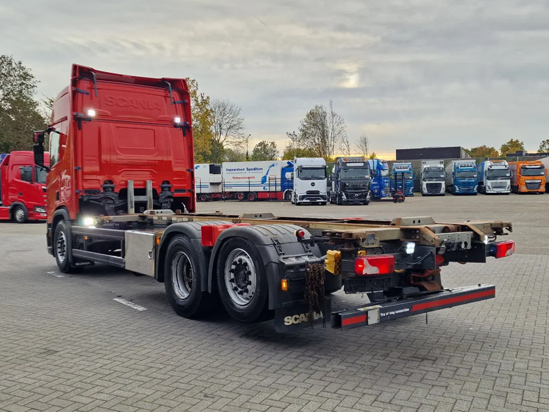 Scania R500 NGS 6x2 - BDF - Retarder - 4.95 WB - Full air - Fridge - Navi - Led - Containertransporter/ Wissellaadbak vrachtwagen: afbeelding 5 Scania R500 NGS 6x2 - BDF - Retarder - 4.95 WB - Full air - Fridge - Navi - Led - Containertransporter/ Wissellaadbak vrachtwagen: afbeelding 5
