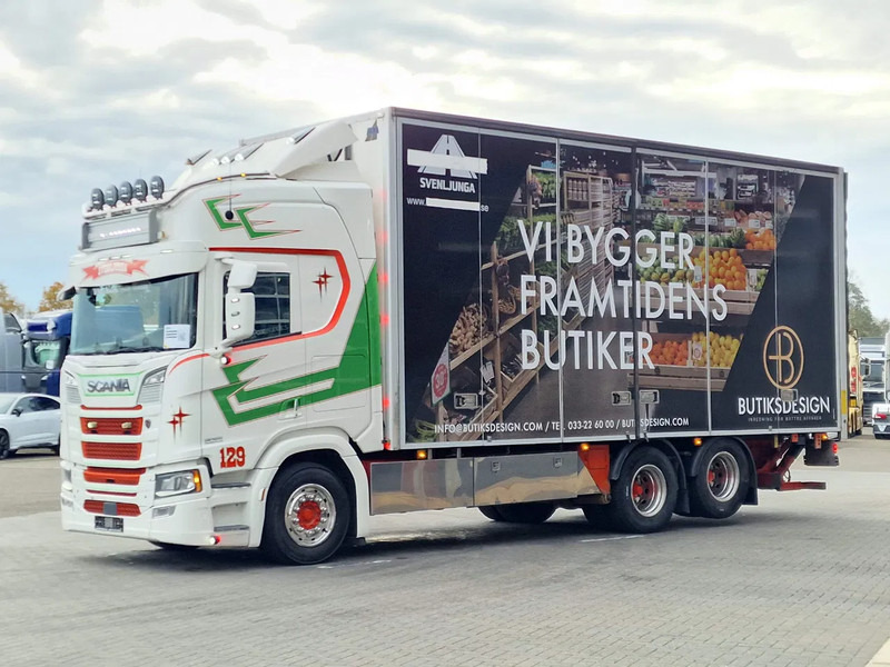 Scania R580 V8 NGS Highline 6x2 - Box with sidedoors - Loadlift - Retarder - Full air - 475 wb - Bakwagen: afbeelding 3 Scania R580 V8 NGS Highline 6x2 - Box with sidedoors - Loadlift - Retarder - Full air - 475 wb - Bakwagen: afbeelding 3