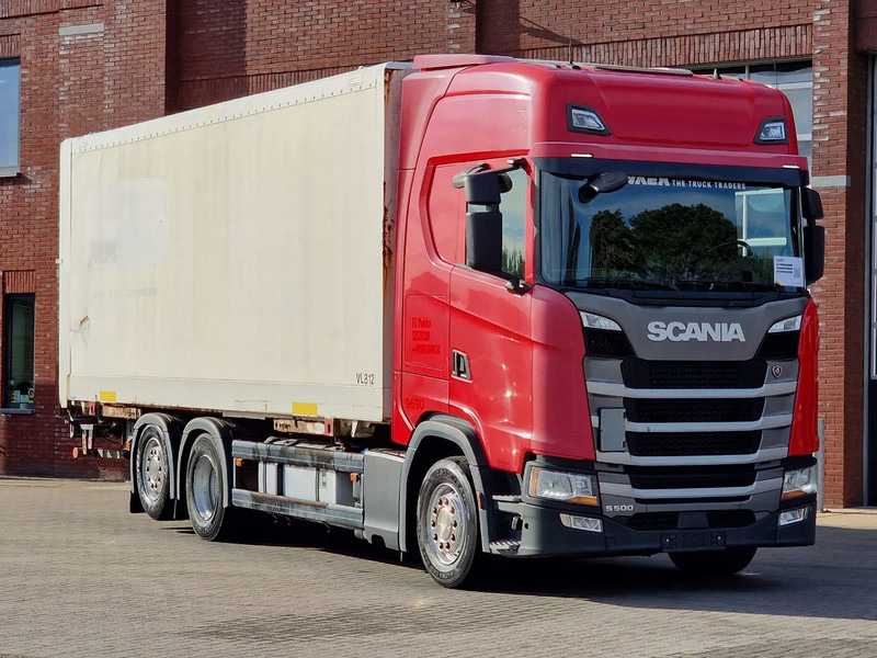 Scania S500 NGS Highline 6x2 - BDF - Full air - Loadlift - Box - Navi - Retarder - Containertransporter/ Wissellaadbak vrachtwagen: afbeelding 1 Scania S500 NGS Highline 6x2 - BDF - Full air - Loadlift - Box - Navi - Retarder - Containertransporter/ Wissellaadbak vrachtwagen: afbeelding 1