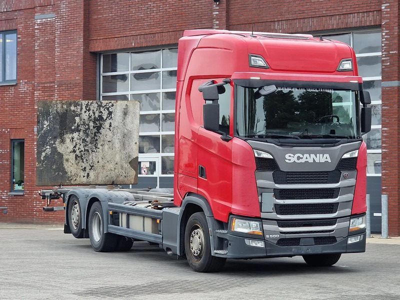 Scania S500 NGS Highline 6x2 - BDF - Full air - Loadlift - Navi - Retarder - Containertransporter/ Wissellaadbak vrachtwagen: afbeelding 1 Scania S500 NGS Highline 6x2 - BDF - Full air - Loadlift - Navi - Retarder - Containertransporter/ Wissellaadbak vrachtwagen: afbeelding 1