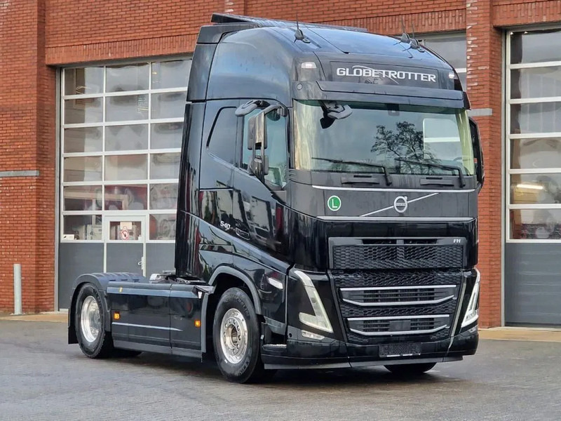 Volvo FH 13.500 Globetrotter XL 4x2 - NEW - Full spec - I parkcool - Full air - - Trekker: afbeelding 1 Volvo FH 13.500 Globetrotter XL 4x2 - NEW - Full spec - I parkcool - Full air - - Trekker: afbeelding 1