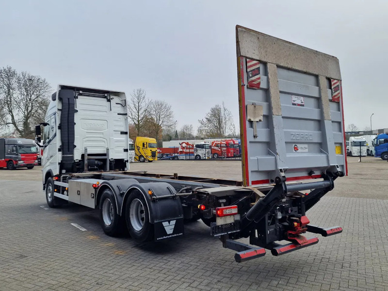 Volvo FH 13.500 Globetrotter XL 6x2 - BDF - Loadlift - I Save - Full air - Navi - Containertransporter/ Wissellaadbak vrachtwagen: afbeelding 5 Volvo FH 13.500 Globetrotter XL 6x2 - BDF - Loadlift - I Save - Full air - Navi - Containertransporter/ Wissellaadbak vrachtwagen: afbeelding 5