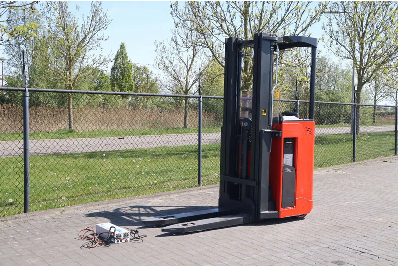 Actil L 1350 | TRIPLEX | SIDESHIFT - Reach truck: afbeelding 2 Actil L 1350 | TRIPLEX | SIDESHIFT - Reach truck: afbeelding 2