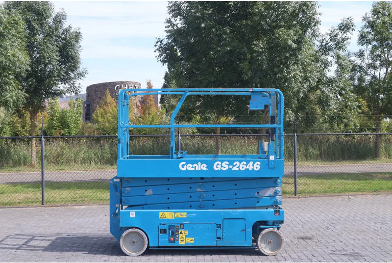 Genie GS-2646 | 10 METER | 454 KG - Schaarlift: afbeelding 1 Genie GS-2646 | 10 METER | 454 KG - Schaarlift: afbeelding 1