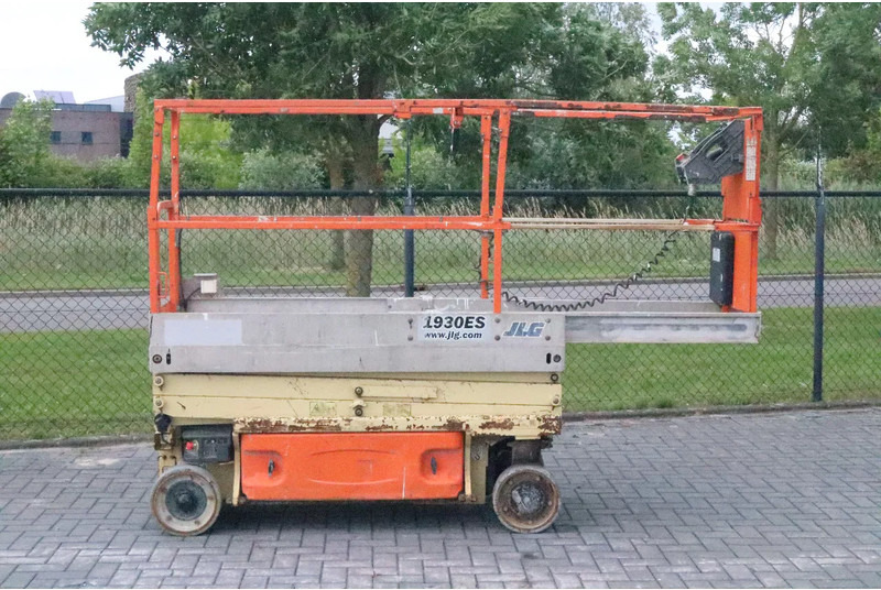 JLG 1930 ES | 7.7 METER | 230 KG - Schaarlift: afbeelding 4 JLG 1930 ES | 7.7 METER | 230 KG - Schaarlift: afbeelding 4