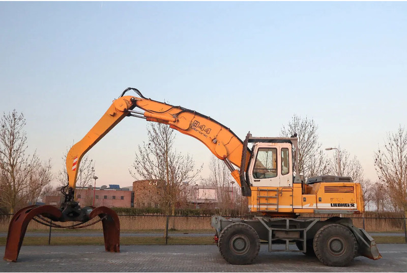 Liebherr A944 B HD | LOG GRAPPLE | HOLZGREIFER | TIMBER - Harvester: afbeelding 1 Liebherr A944 B HD | LOG GRAPPLE | HOLZGREIFER | TIMBER - Harvester: afbeelding 1
