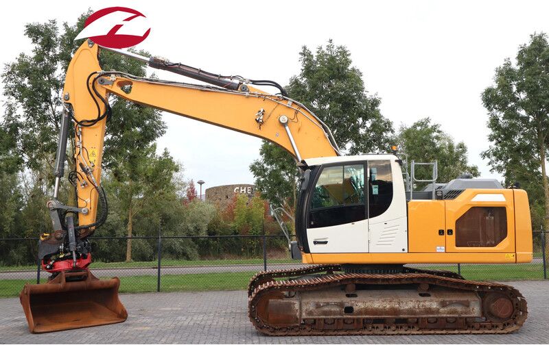 Liebherr R924 WLC | ROTOTILT R8 | BUCKET | - Rupsgraafmachine: afbeelding 1 Liebherr R924 WLC | ROTOTILT R8 | BUCKET | - Rupsgraafmachine: afbeelding 1