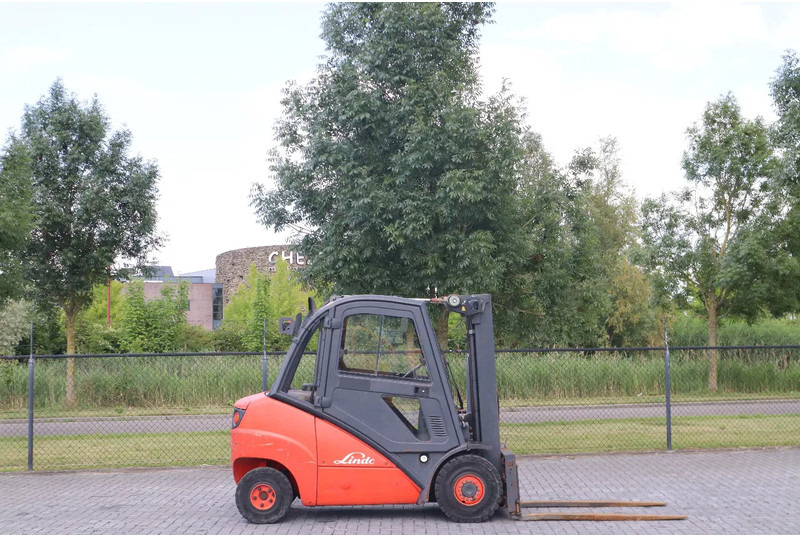 Linde H35D | SIDESHIFT + SPREADER | FREELIFT | 4.7 M - Diesel heftruck: afbeelding 4 Linde H35D | SIDESHIFT + SPREADER | FREELIFT | 4.7 M - Diesel heftruck: afbeelding 4