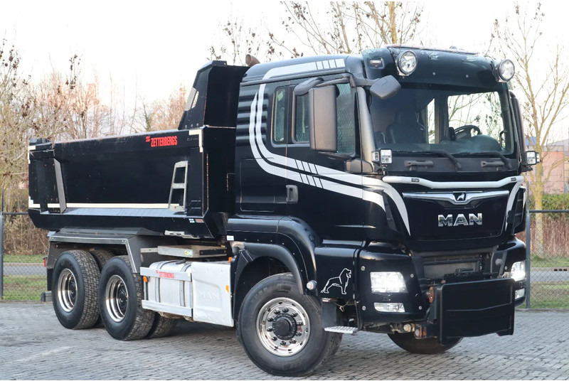 MAN TGS 26.500 | 6X6 | HYDRODRIVE | BIG AXLES | EURO 6 - Kipper vrachtwagen: afbeelding 2 MAN TGS 26.500 | 6X6 | HYDRODRIVE | BIG AXLES | EURO 6 - Kipper vrachtwagen: afbeelding 2