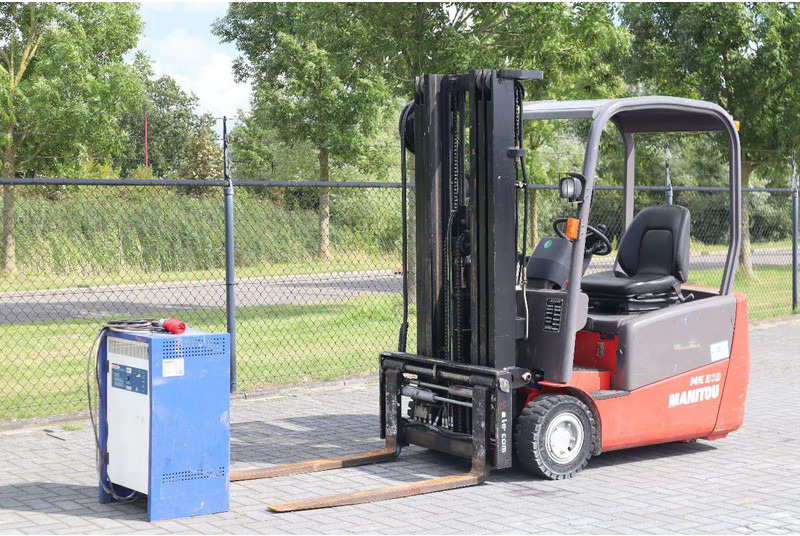 Manitou ME 318 | SIDESHIFT | FORK SPREADERS | TRIPLEX - Elektrische heftruck: afbeelding 2 Manitou ME 318 | SIDESHIFT | FORK SPREADERS | TRIPLEX - Elektrische heftruck: afbeelding 2