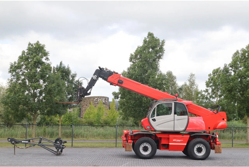 Manitou MRT 2540+ PRIVILEGE | HYDR. FORKS | REMOTE CTRL | PT1500 WINCH - Lader: afbeelding 1 Manitou MRT 2540+ PRIVILEGE | HYDR. FORKS | REMOTE CTRL | PT1500 WINCH - Lader: afbeelding 1