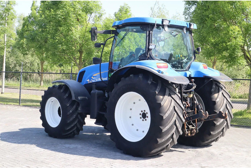New Holland TS135A | 40 KM/H | 4X4 | SUPERSTEER - Tractor: afbeelding 3 New Holland TS135A | 40 KM/H | 4X4 | SUPERSTEER - Tractor: afbeelding 3