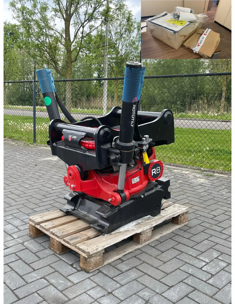 ROTOTILT R8 | S80 | FULL SET | JOYSTICKS | NEW / UNUSED | ICS | LHV | ILS | SC - Draaikantelstuk voor Bouwmachine: afbeelding 1 ROTOTILT R8 | S80 | FULL SET | JOYSTICKS | NEW / UNUSED | ICS | LHV | ILS | SC - Draaikantelstuk voor Bouwmachine: afbeelding 1