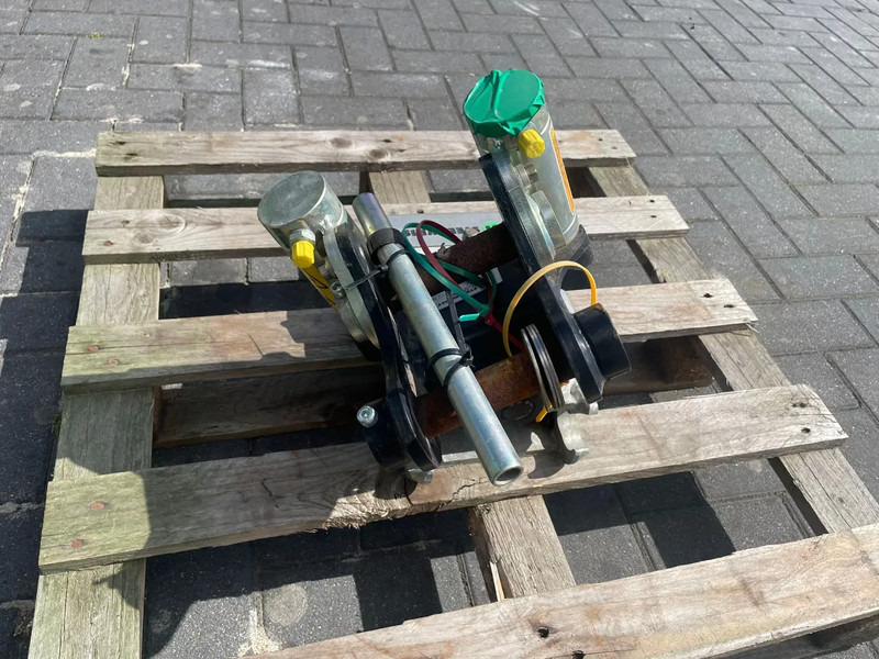 Sanderson STEELWRIST TMX S30 -180HA | TILT QUICKCOUPLER | TILTING COUPLER | NEW - Draaikantelstuk voor Bouwmachine: afbeelding 4 Sanderson STEELWRIST TMX S30 -180HA | TILT QUICKCOUPLER | TILTING COUPLER | NEW - Draaikantelstuk voor Bouwmachine: afbeelding 4
