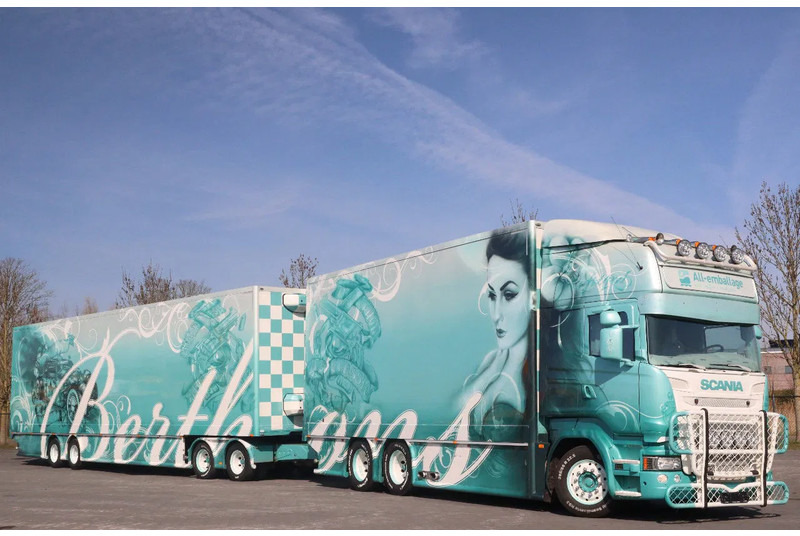 Scania R560 V8 R560 | BERTHONS HOT ROD | CUSTOM SPECIAL TRUCK - Gesloten oplegger: afbeelding 1 Scania R560 V8 R560 | BERTHONS HOT ROD | CUSTOM SPECIAL TRUCK - Gesloten oplegger: afbeelding 1