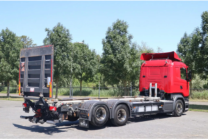 Scania R580 V8 | 6X2 | BDF | RETARDER | TAILLIFT | EURO 6 - Containertransporter/ Wissellaadbak vrachtwagen: afbeelding 5 Scania R580 V8 | 6X2 | BDF | RETARDER | TAILLIFT | EURO 6 - Containertransporter/ Wissellaadbak vrachtwagen: afbeelding 5