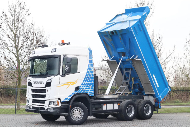 Scania R580 V8 NGS | 6X4 | FULL STEEL | BIG AXLES | RETARDER | EURO 6 - Kipper vrachtwagen: afbeelding 1 Scania R580 V8 NGS | 6X4 | FULL STEEL | BIG AXLES | RETARDER | EURO 6 - Kipper vrachtwagen: afbeelding 1