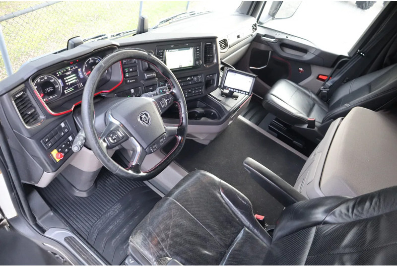 Leasing Scania R580 V8 NGS | 6X4 | FULL STEEL | BIG AXLES | RETARDER | EURO 6 Scania R580 V8 NGS | 6X4 | FULL STEEL | BIG AXLES | RETARDER | EURO 6: afbeelding 16
