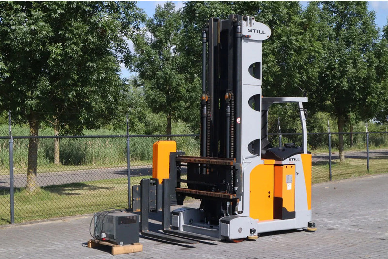 Still GX-X | REACHTRUCK | ROTATING FORKS | 4.5 METER | TRIPLEX - Reach truck: afbeelding 2 Still GX-X | REACHTRUCK | ROTATING FORKS | 4.5 METER | TRIPLEX - Reach truck: afbeelding 2