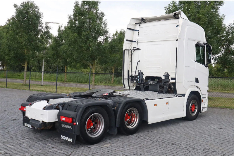 Scania R580 V8 NGS | 6X4 | RETARDER | HYDRAULICS | 66 TON | EURO 6 - Trekker: afbeelding 4 Scania R580 V8 NGS | 6X4 | RETARDER | HYDRAULICS | 66 TON | EURO 6 - Trekker: afbeelding 4
