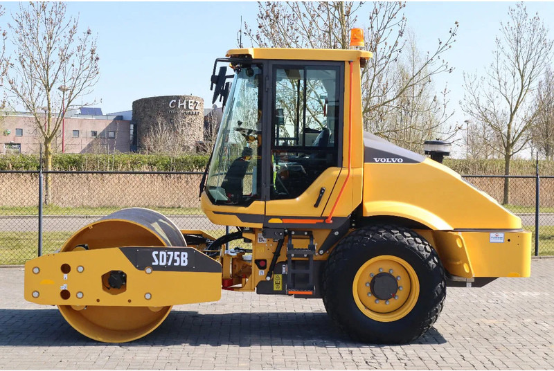 Volvo SD75B | SD 75 B | NEW / UNUSED | 1 YEAR WARRANTY - Wals: afbeelding 1 Volvo SD75B | SD 75 B | NEW / UNUSED | 1 YEAR WARRANTY - Wals: afbeelding 1
