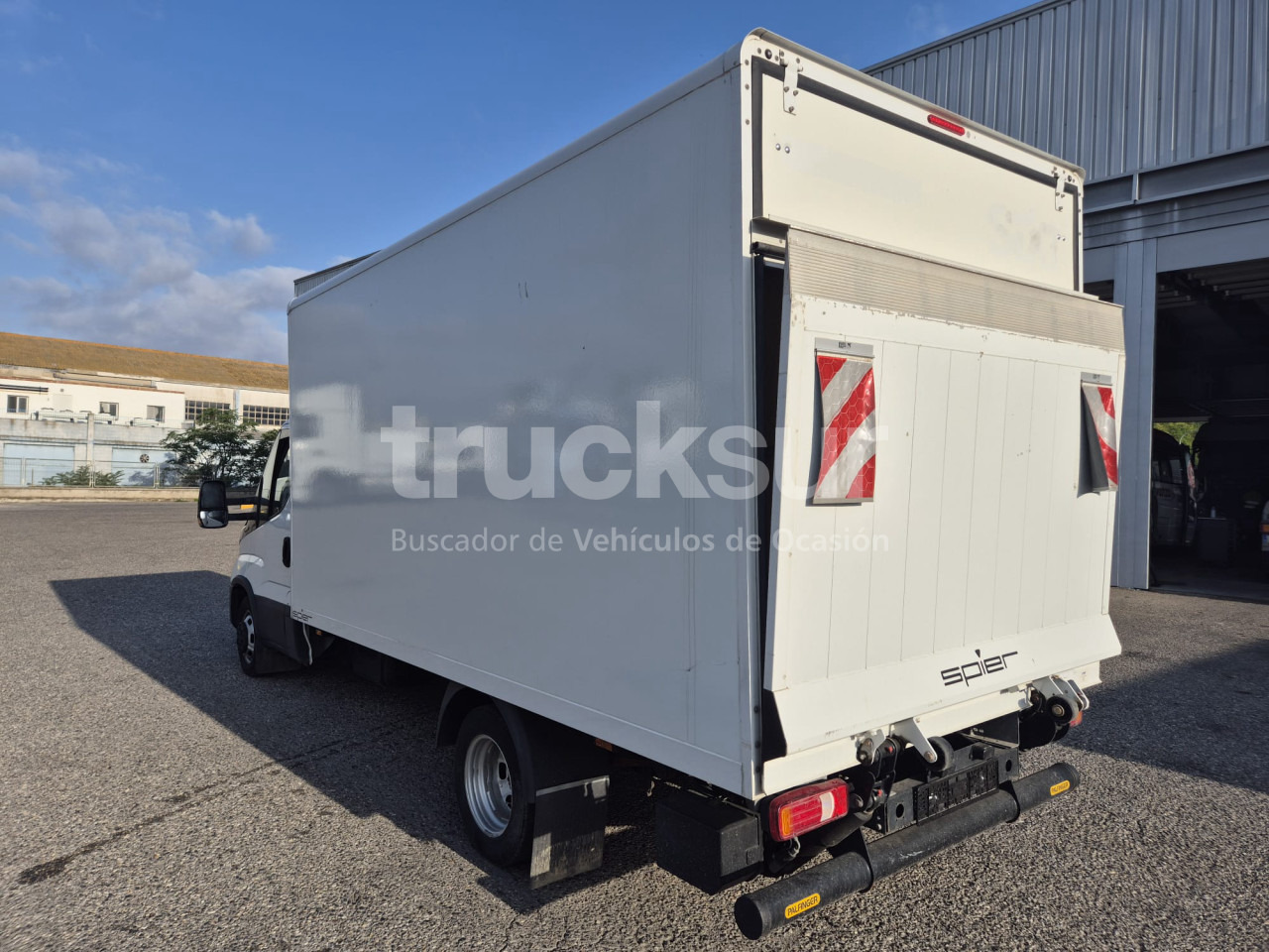 IVECO DAILY 35C16H - Bestelwagen gesloten laadbak: afbeelding 5 IVECO DAILY 35C16H - Bestelwagen gesloten laadbak: afbeelding 5