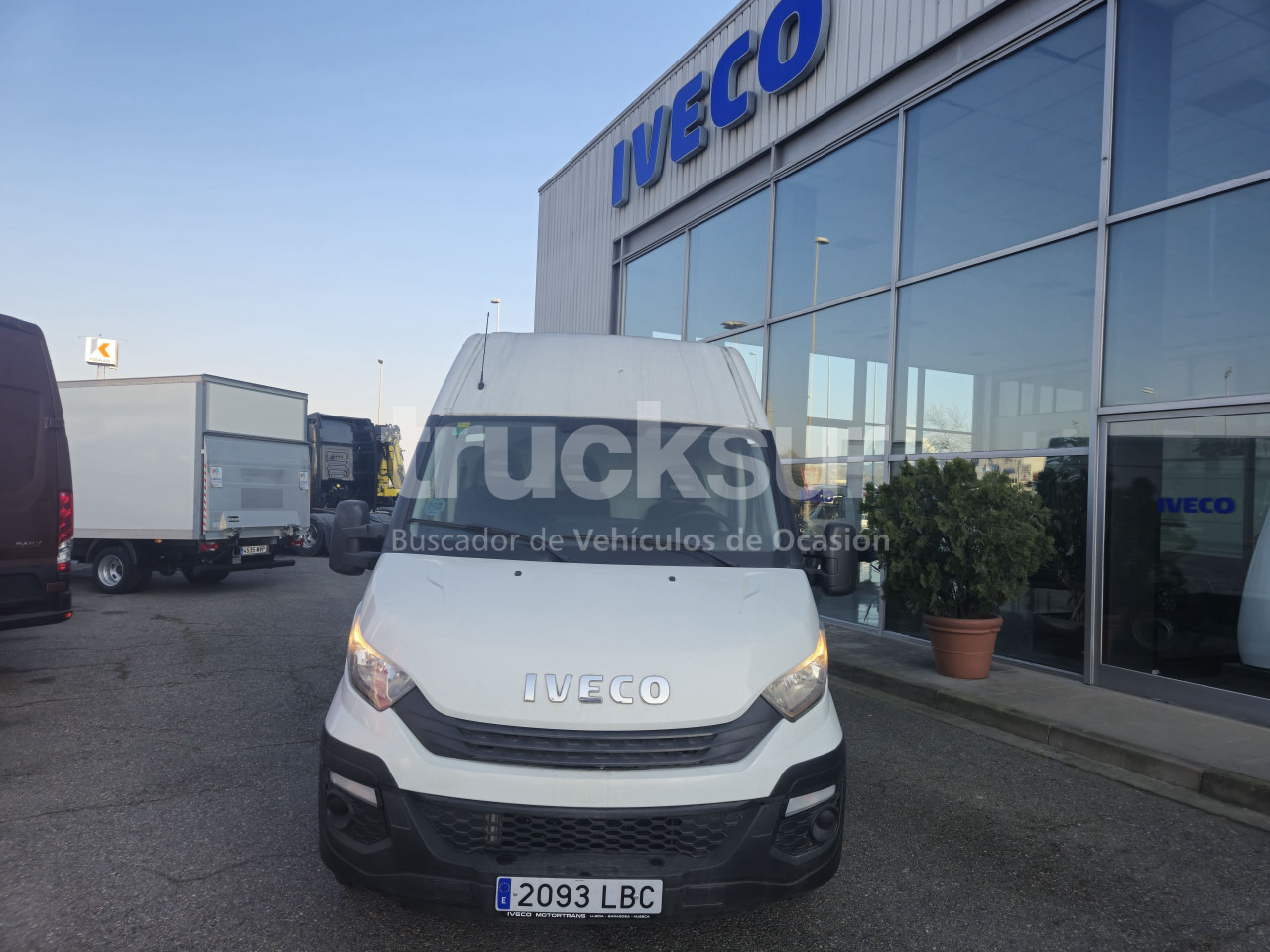 IVECO DAILY 35S16V 12M3 - Bestelwagen gesloten laadbak: afbeelding 2 IVECO DAILY 35S16V 12M3 - Bestelwagen gesloten laadbak: afbeelding 2