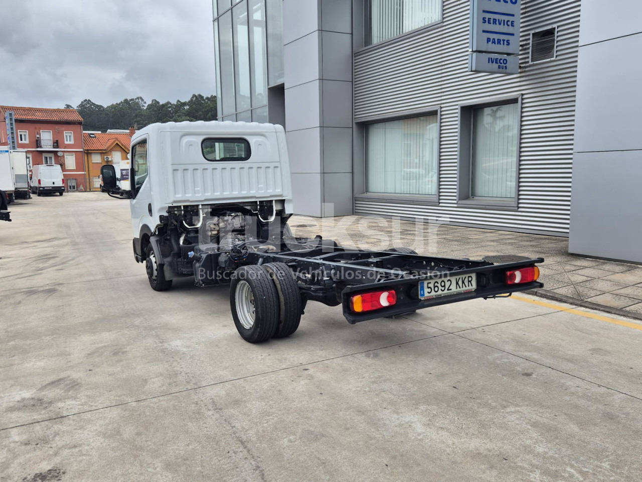 NISSAN NT 400 - Chassis vrachtwagen: afbeelding 5 NISSAN NT 400 - Chassis vrachtwagen: afbeelding 5