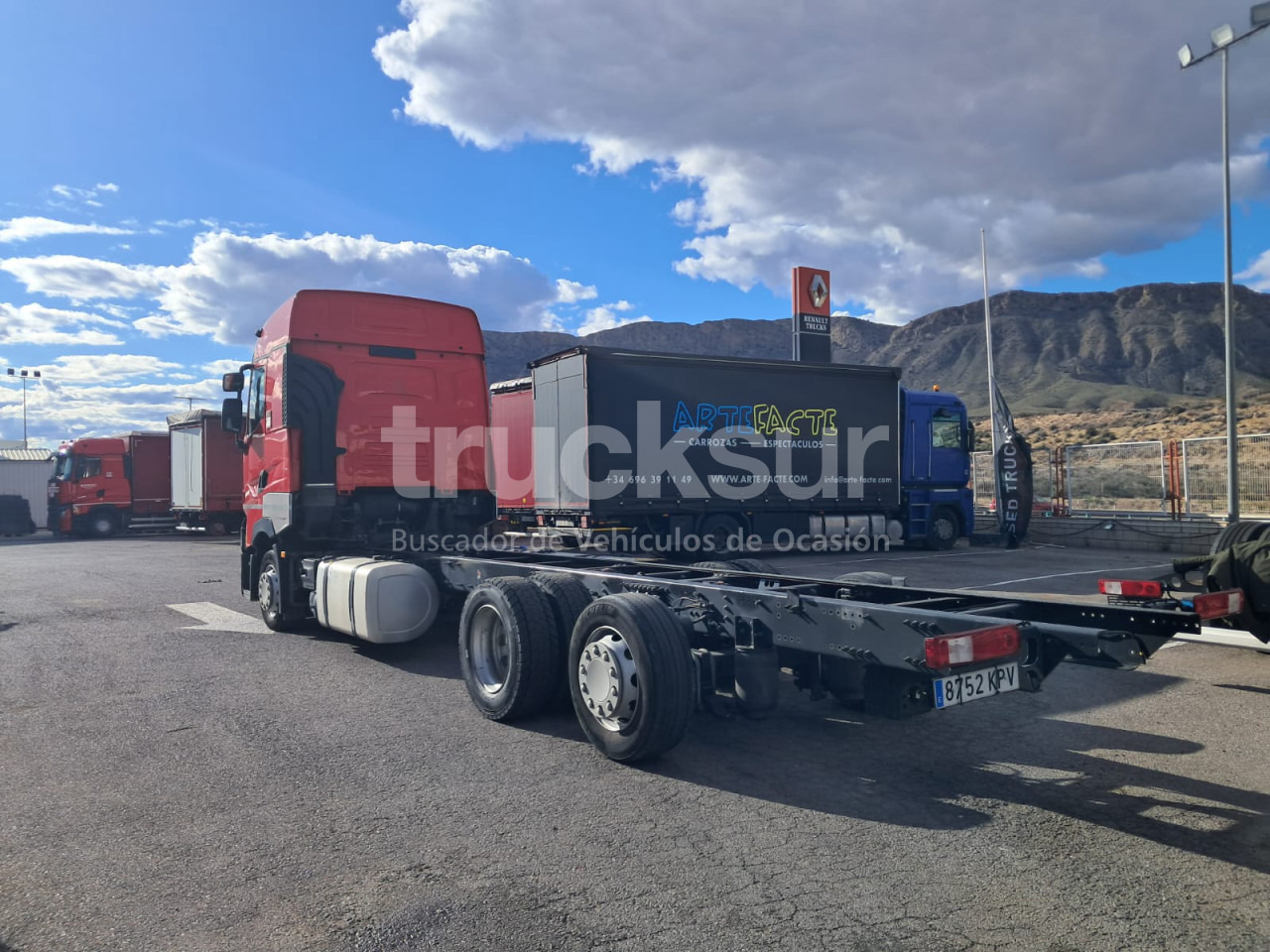 RENAULT T480 HIGH SLEEPER CAB 6X2*4 ejes 6x2*4 - Chassis vrachtwagen: afbeelding 4 RENAULT T480 HIGH SLEEPER CAB 6X2*4 ejes 6x2*4 - Chassis vrachtwagen: afbeelding 4