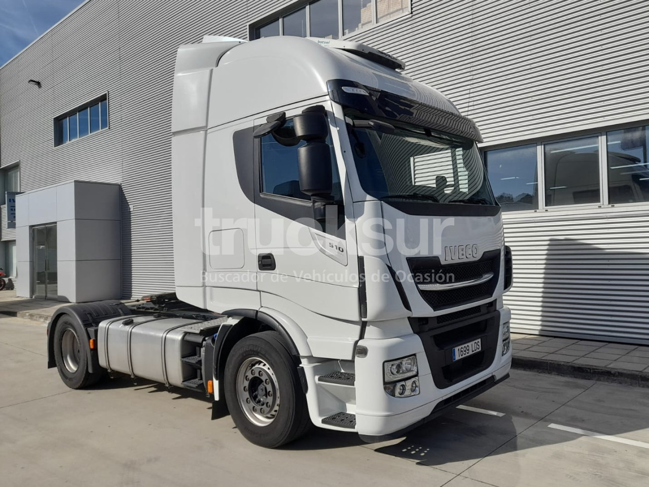 IVECO STRALIS AS440S51T/P HI-WAY - Trekker: afbeelding 2 IVECO STRALIS AS440S51T/P HI-WAY - Trekker: afbeelding 2