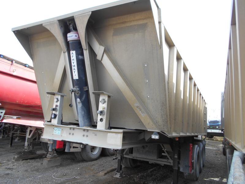 Benalu - Kipper oplegger: afbeelding 2 Benalu - Kipper oplegger: afbeelding 2