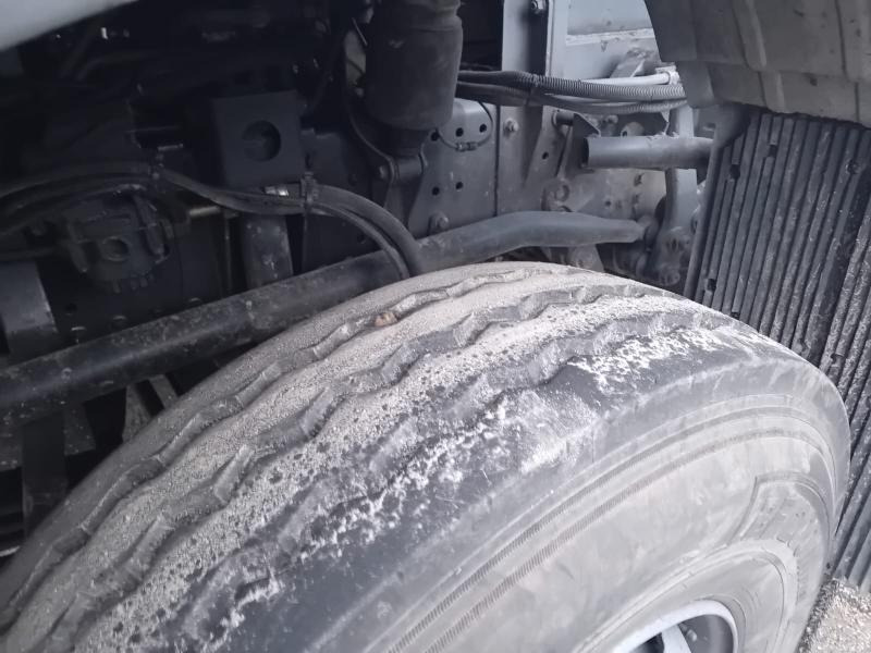 Kipper vrachtwagen MAN TGA 35.410: afbeelding 9