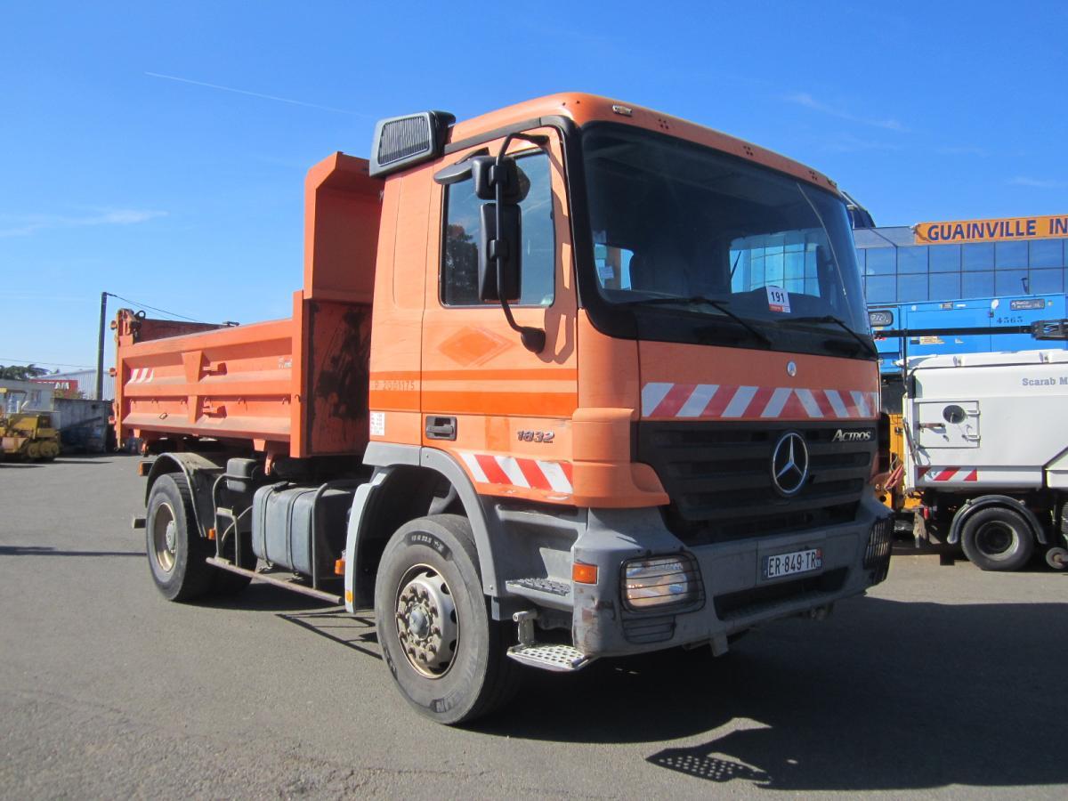 Mercedes Actros 1832 - Kipper vrachtwagen: afbeelding 1 Mercedes Actros 1832 - Kipper vrachtwagen: afbeelding 1
