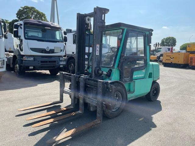 Mitsubishi FD40KL - Diesel heftruck: afbeelding 1 Mitsubishi FD40KL - Diesel heftruck: afbeelding 1