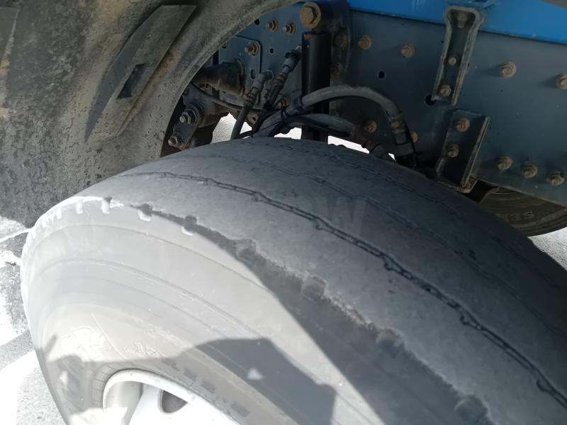 Kipper vrachtwagen Renault Kerax 410 DXI: afbeelding 9 Kipper vrachtwagen Renault Kerax 410 DXI: afbeelding 9