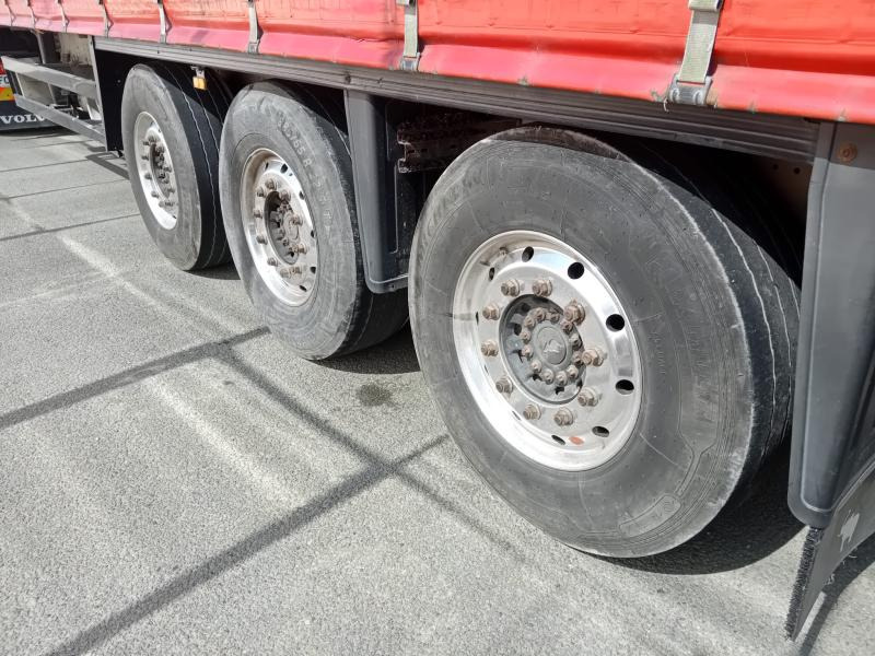 Schmitz Cargobull - Schuifzeiloplegger: afbeelding 5 Schmitz Cargobull - Schuifzeiloplegger: afbeelding 5