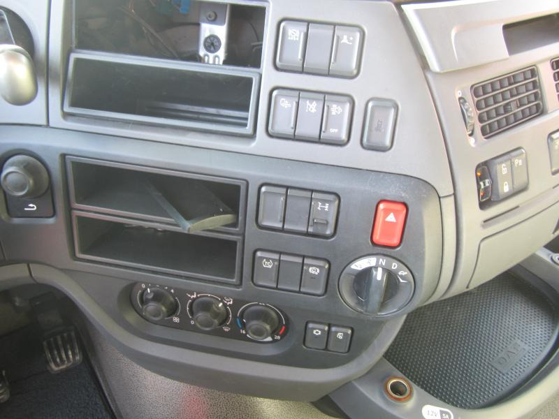 Trekker DAF XF105 460: afbeelding 11 Trekker DAF XF105 460: afbeelding 11