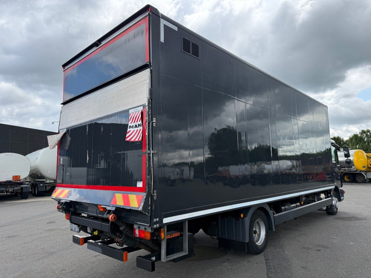 MAN TGL 12.250 Euro 6 Closed box / Koffer 7.20 m. - Bakwagen: afbeelding 3 MAN TGL 12.250 Euro 6 Closed box / Koffer 7.20 m. - Bakwagen: afbeelding 3
