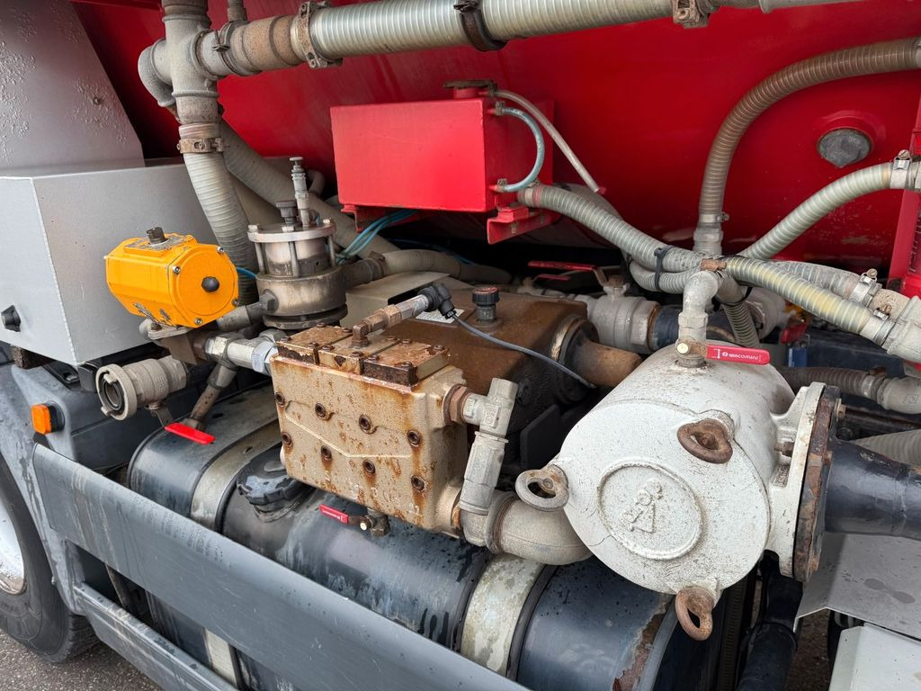 Vacuümwagen MAN TGS 35.480 8x4*4 Larsen 16.000 l. Euro 6 Kombi: afbeelding 13