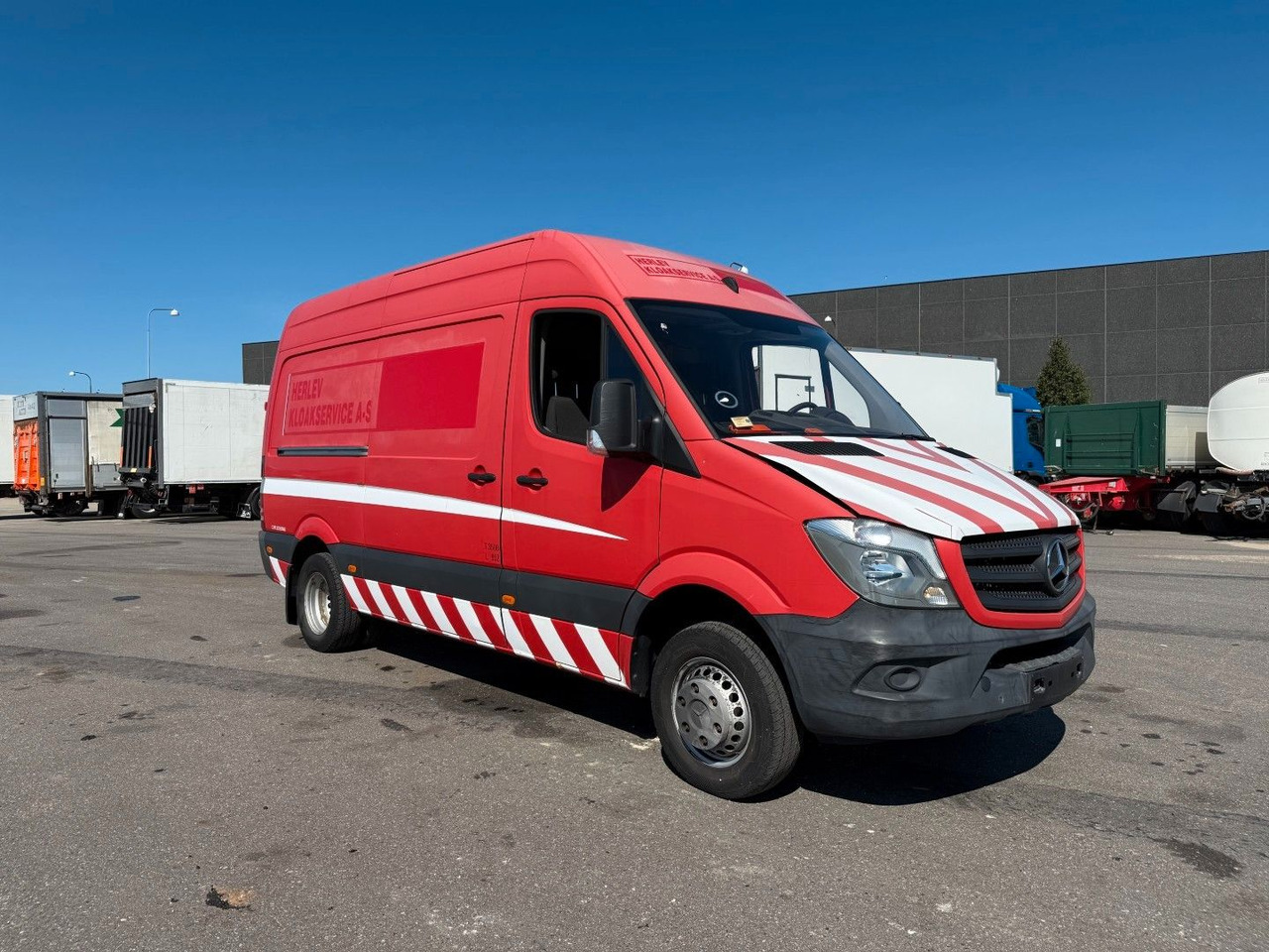 Mercedes-Benz Sprinter 516 CDI Rioned High Pressure - Vacuümwagen: afbeelding 3 Mercedes-Benz Sprinter 516 CDI Rioned High Pressure - Vacuümwagen: afbeelding 3