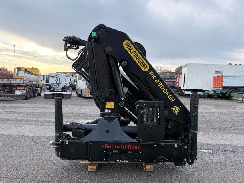 Palfinger PK 23001 EH Radio Remote / Kran / Crane - Kraanwagen: afbeelding 1 Palfinger PK 23001 EH Radio Remote / Kran / Crane - Kraanwagen: afbeelding 1