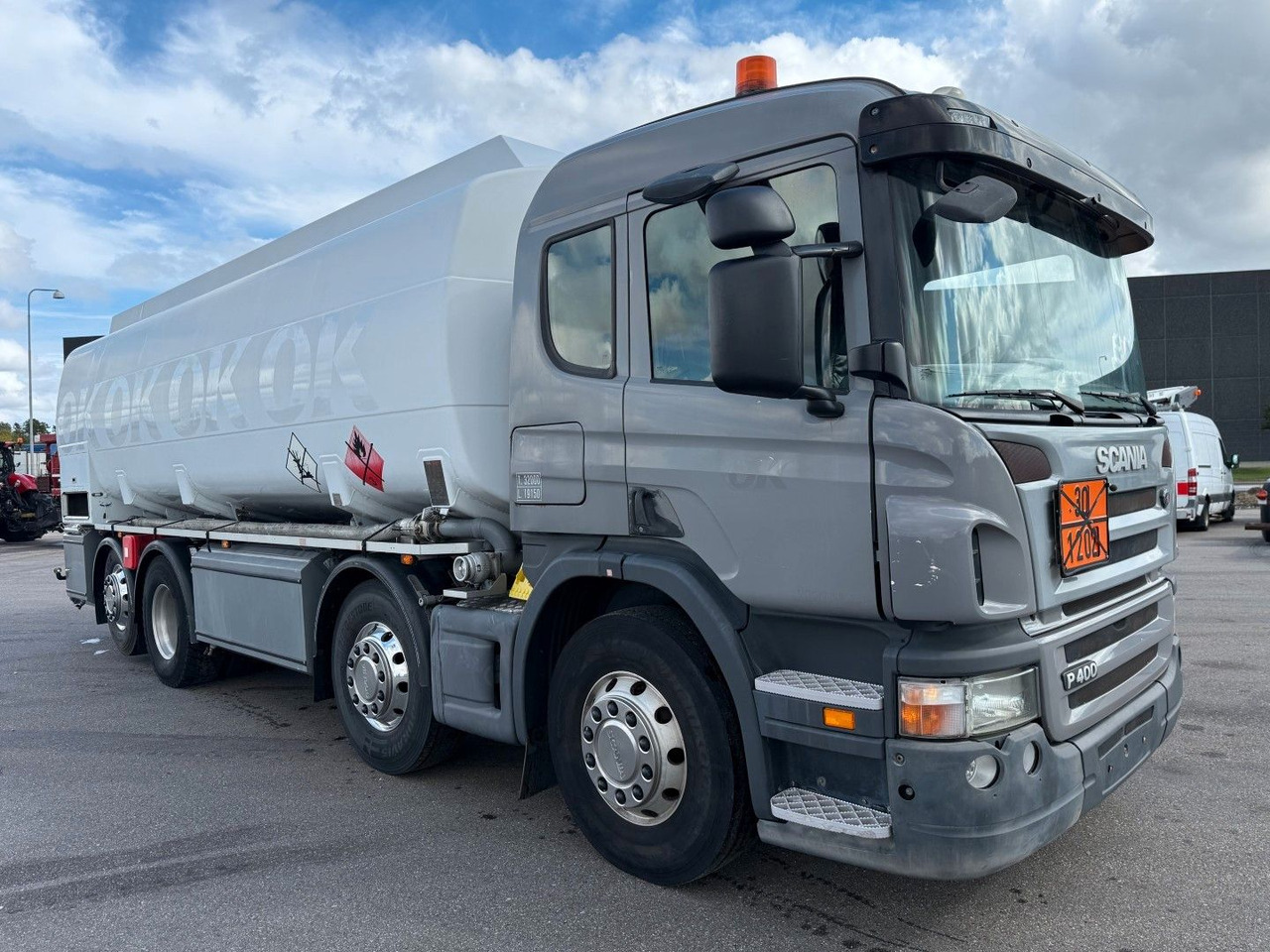 Scania P400 8x2*6 HMK Bilcon 24.000 l. ADR Euro 5 - Tankwagen: afbeelding 2 Scania P400 8x2*6 HMK Bilcon 24.000 l. ADR Euro 5 - Tankwagen: afbeelding 2