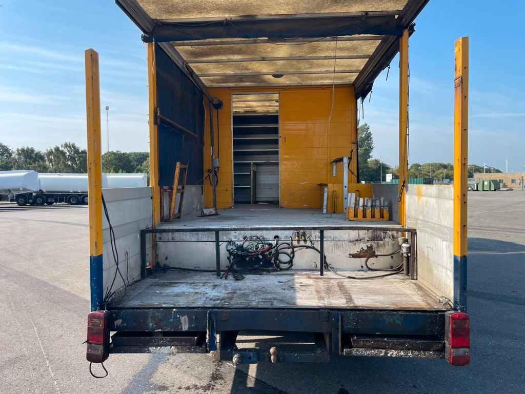 Scania P94/230 LB 4x2 Euro 3 Schaltgetriebe - Vrachtwagen met open laadbak: afbeelding 5 Scania P94/230 LB 4x2 Euro 3 Schaltgetriebe - Vrachtwagen met open laadbak: afbeelding 5