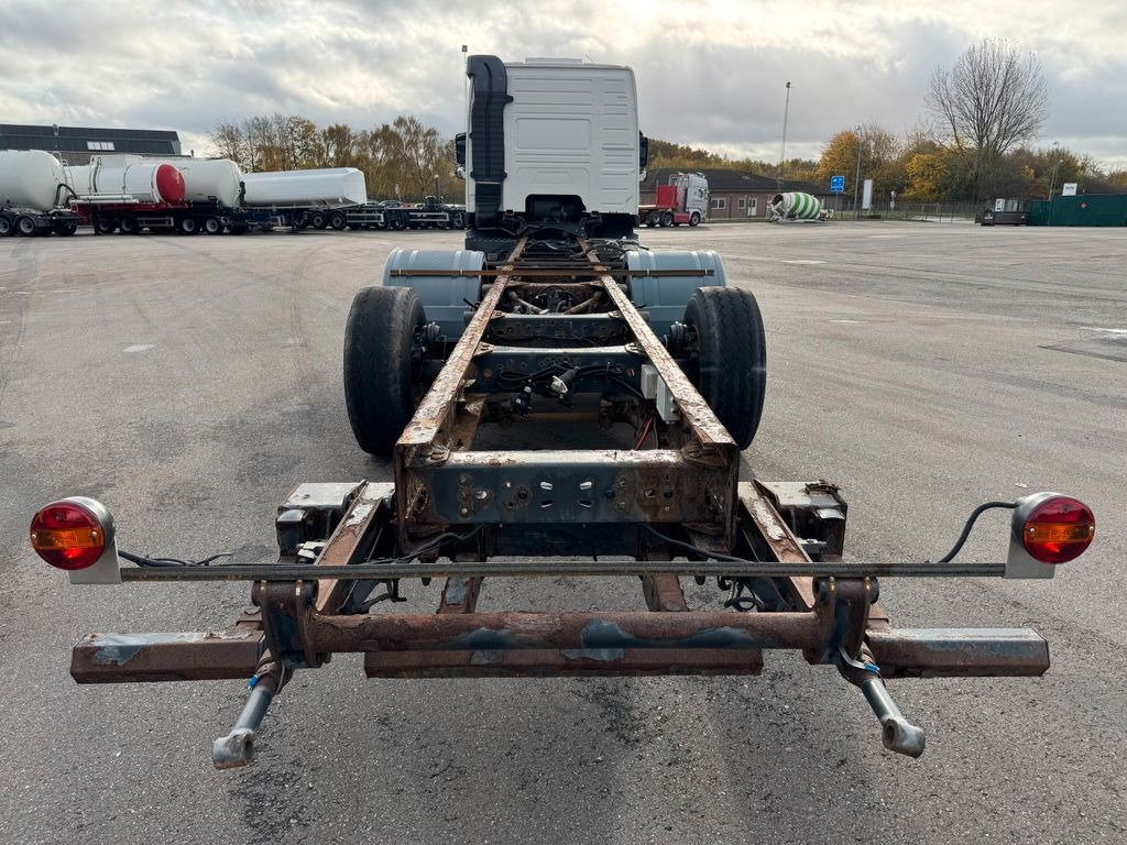 Volvo FM340 6x2 Globetrotter Chassis / Fahrgestell - Chassis vrachtwagen: afbeelding 5 Volvo FM340 6x2 Globetrotter Chassis / Fahrgestell - Chassis vrachtwagen: afbeelding 5