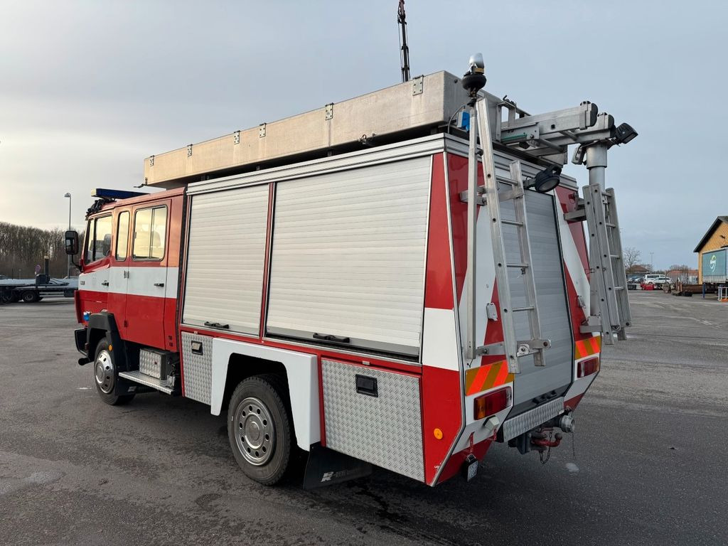 Mercedes-Benz 1117 4x2 Fire truck - Feuerwehr - Tankspritze - Vrachtwagen: afbeelding 4 Mercedes-Benz 1117 4x2 Fire truck - Feuerwehr - Tankspritze - Vrachtwagen: afbeelding 4